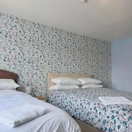 Old Red House Hotel